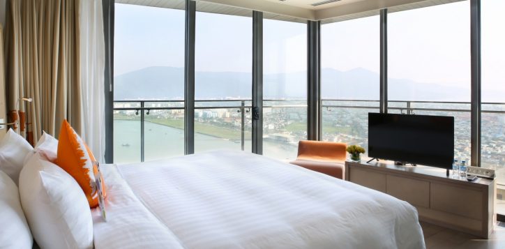 suite-corner1-2