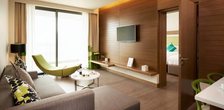 serviced-apartment-3-bedroom-living-room1-2-2