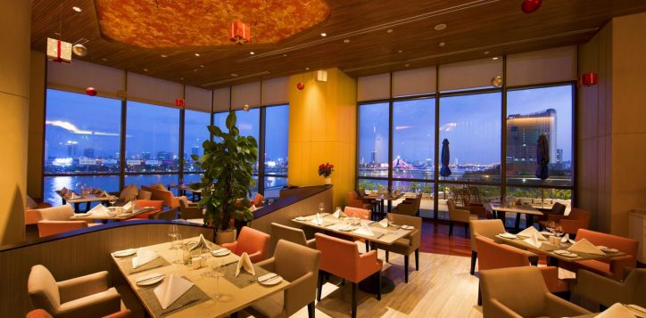 resize_restaurant_2-1-2