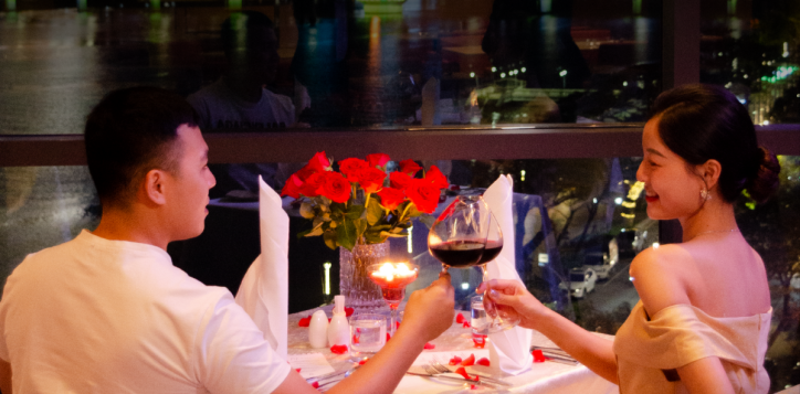 ig-post_romantic-dinner_10-2023-05-2