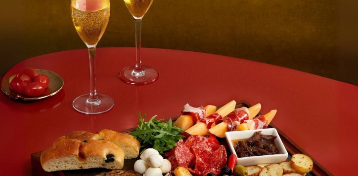 novoteldanangpremierhanriver_aperitivo_banner-2-2