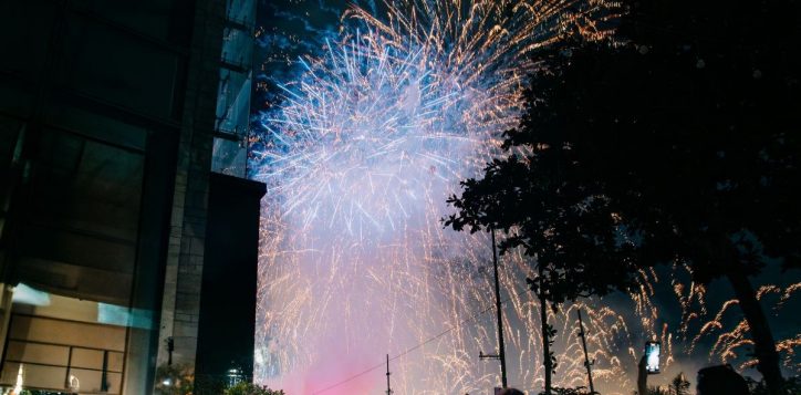 watch-the-fireworks-over-the-han-river-2