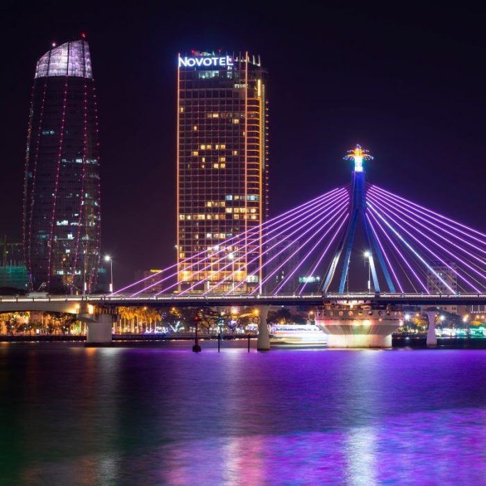 ngam-canh-cau-song-han-quay-tuyet-dep-tu-novotel-danang-premier-han-river