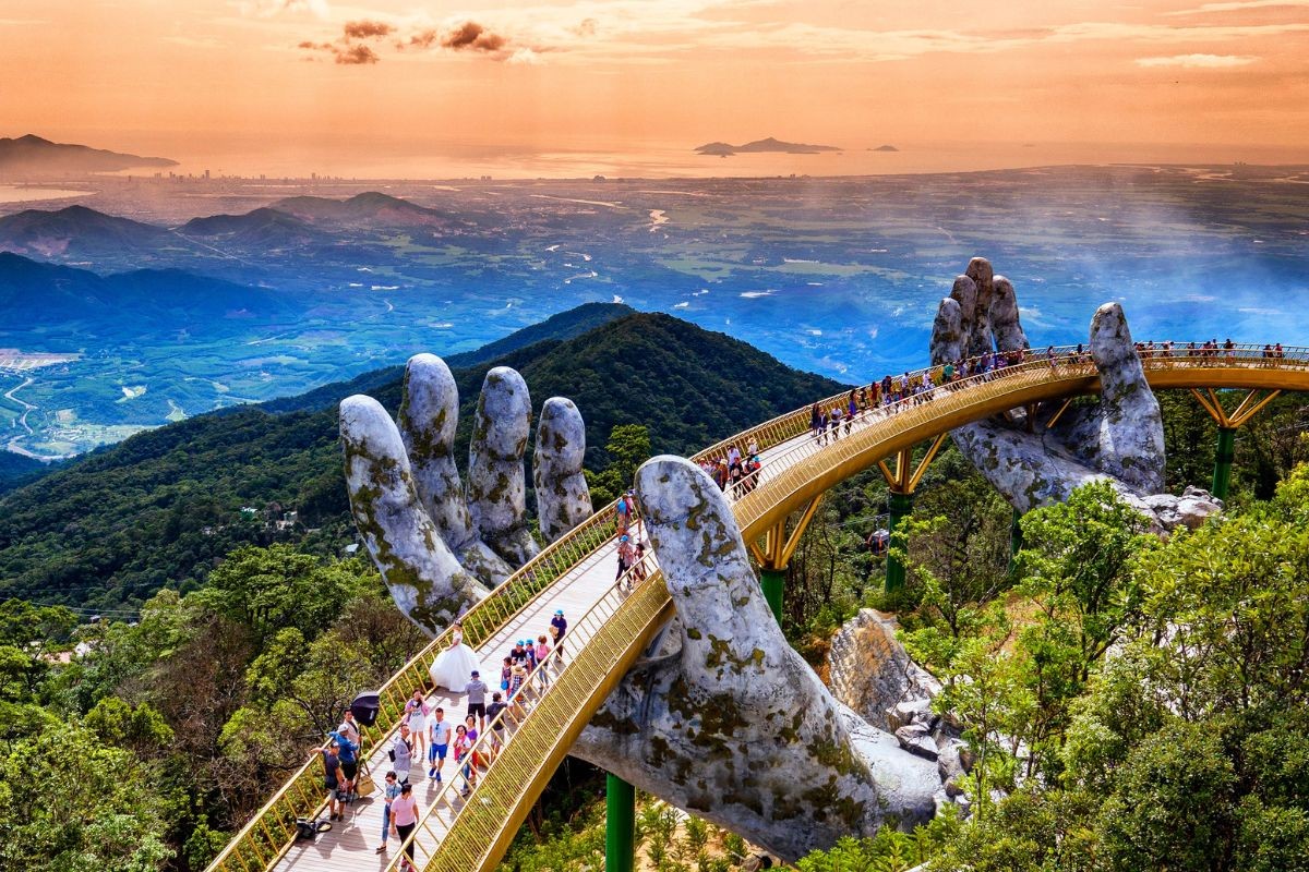 %e5%b7%b4%e6%8b%bf%e5%b1%b1