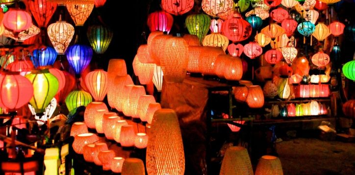 pho-den-long-hoi-an-2