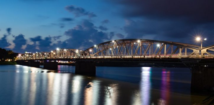 truong-tien-bridge-hue-2