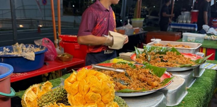 top-5-night-markets-walking-streets-in-da-nang-2025-must-visit-spots