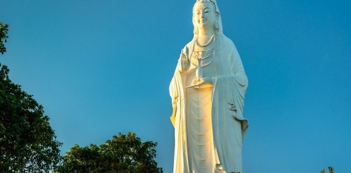 linh-ung-pagodas-in-da-nang-a-journey-to-inner-peace