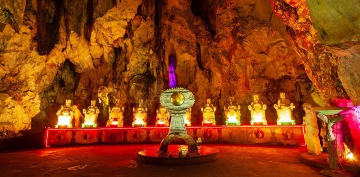 gia-tri-lich-su-tam-linh-va-di-san-cua-ngu-hanh-son-2