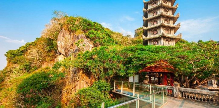 chua-tam-thai-trong-quan-the-ngu-hanh-son-da-nang-2